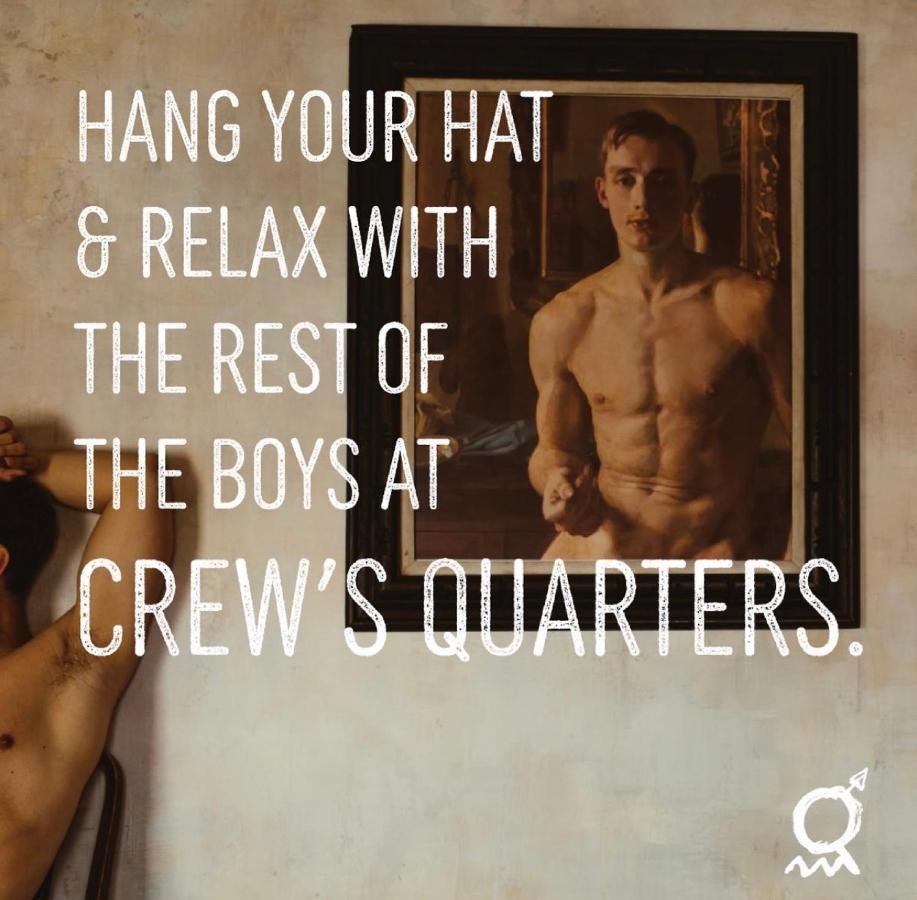 ホテル Crew'S Quarters Boarding House - Caters To Men プロビンスタウン エクステリア 写真