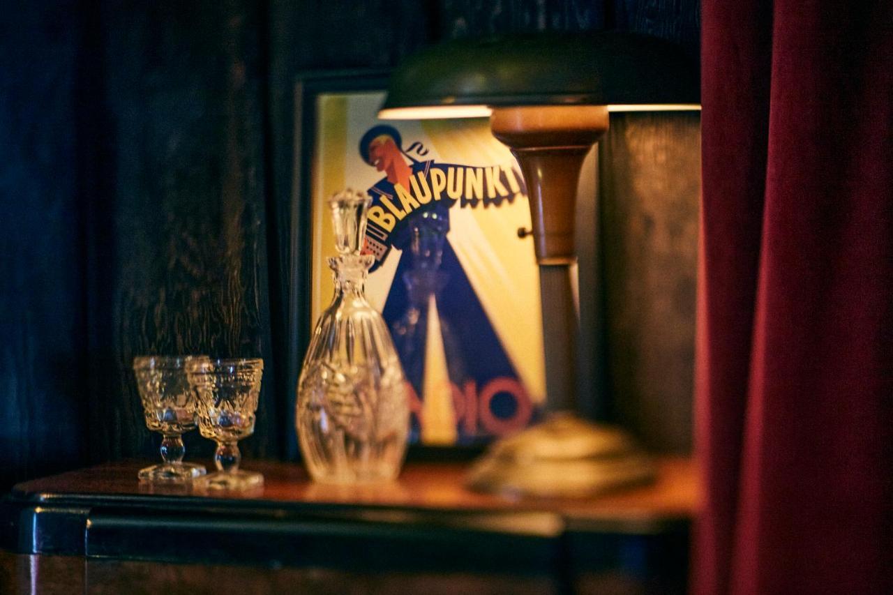 ホテル Crew'S Quarters Boarding House - Caters To Men プロビンスタウン エクステリア 写真